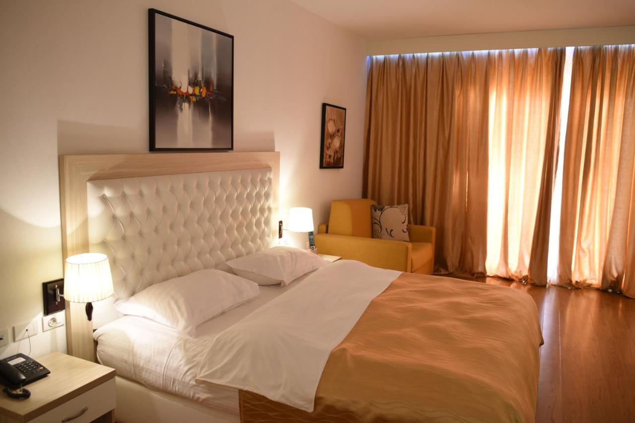 Hotel Bleart Škalngur Eksteriør billede